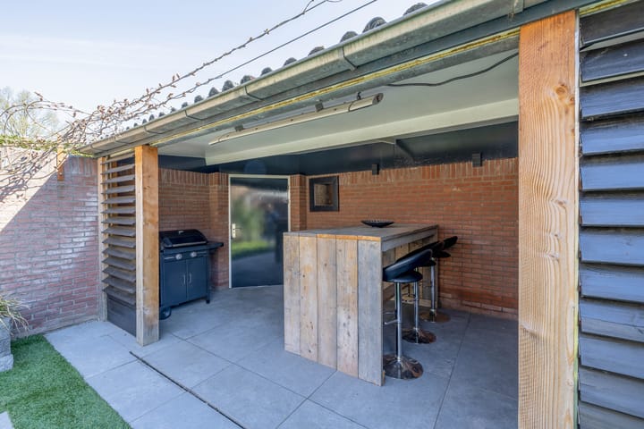 Foto 17 van Poelruitstraat 17