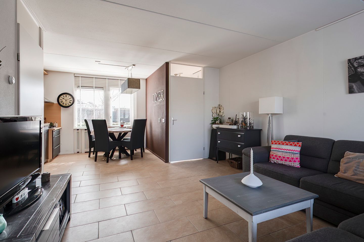 Foto 5 van A.H.H. Tolhuisenstraat 13