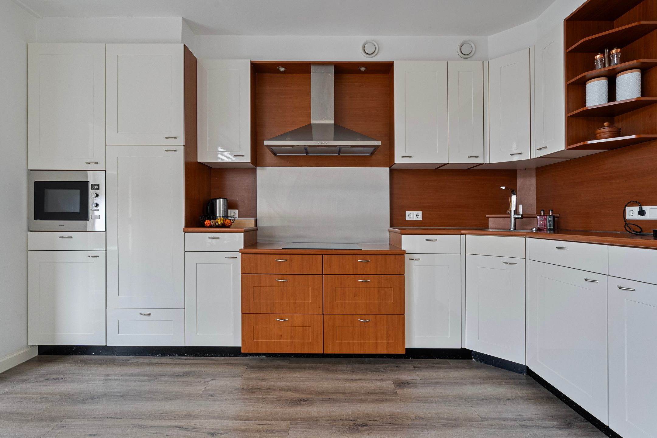 Photo 18 of Constantijnstraat 97