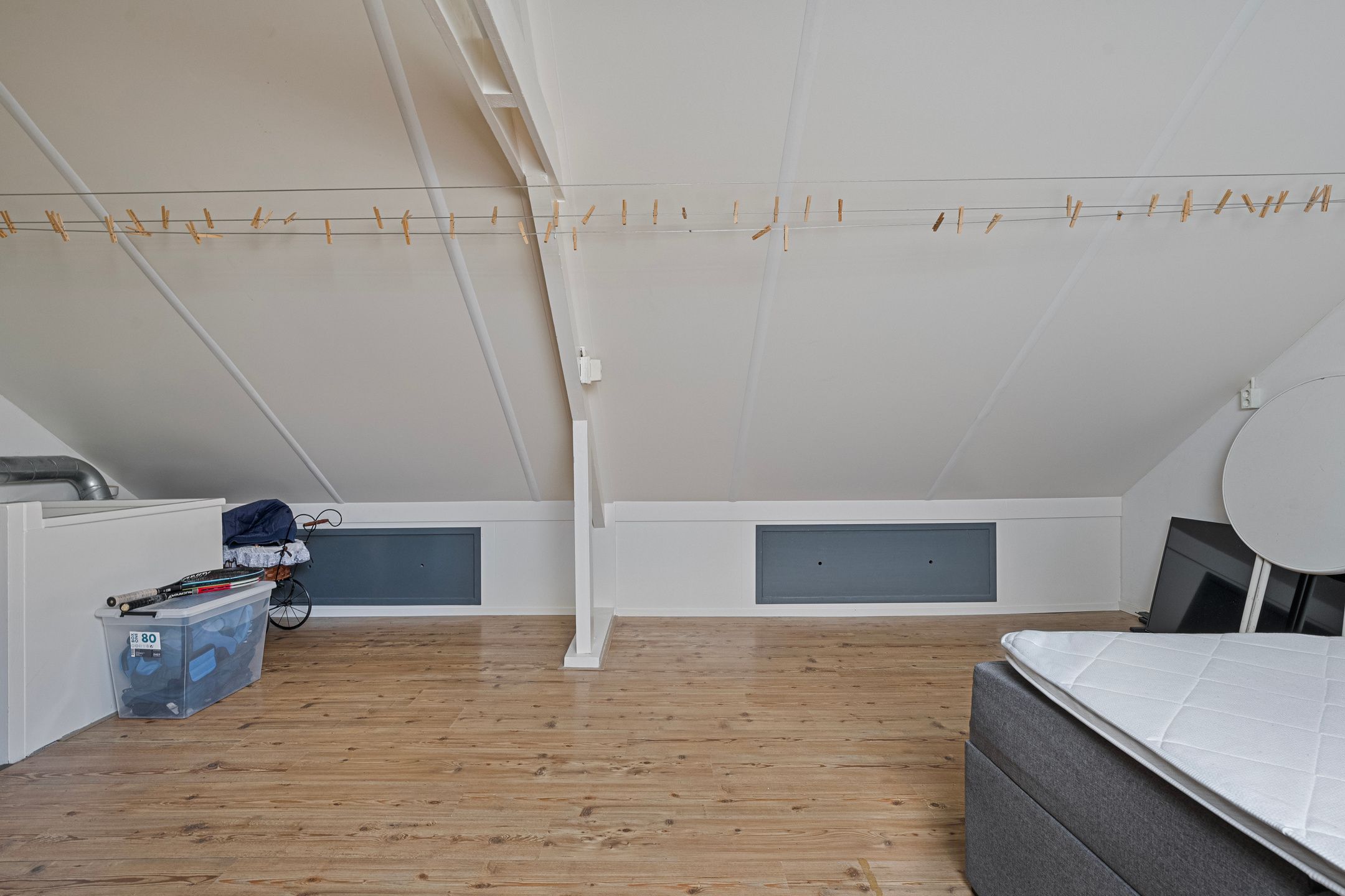 Photo 36 of Constantijnstraat 97