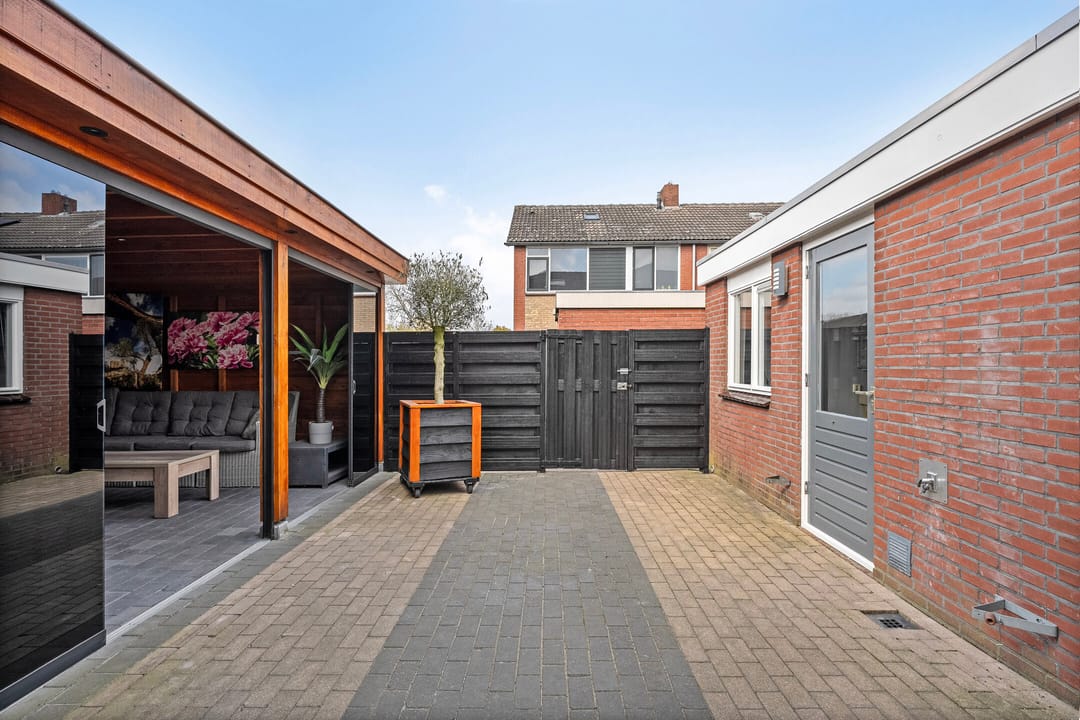 Photo 38 of Constantijnstraat 97