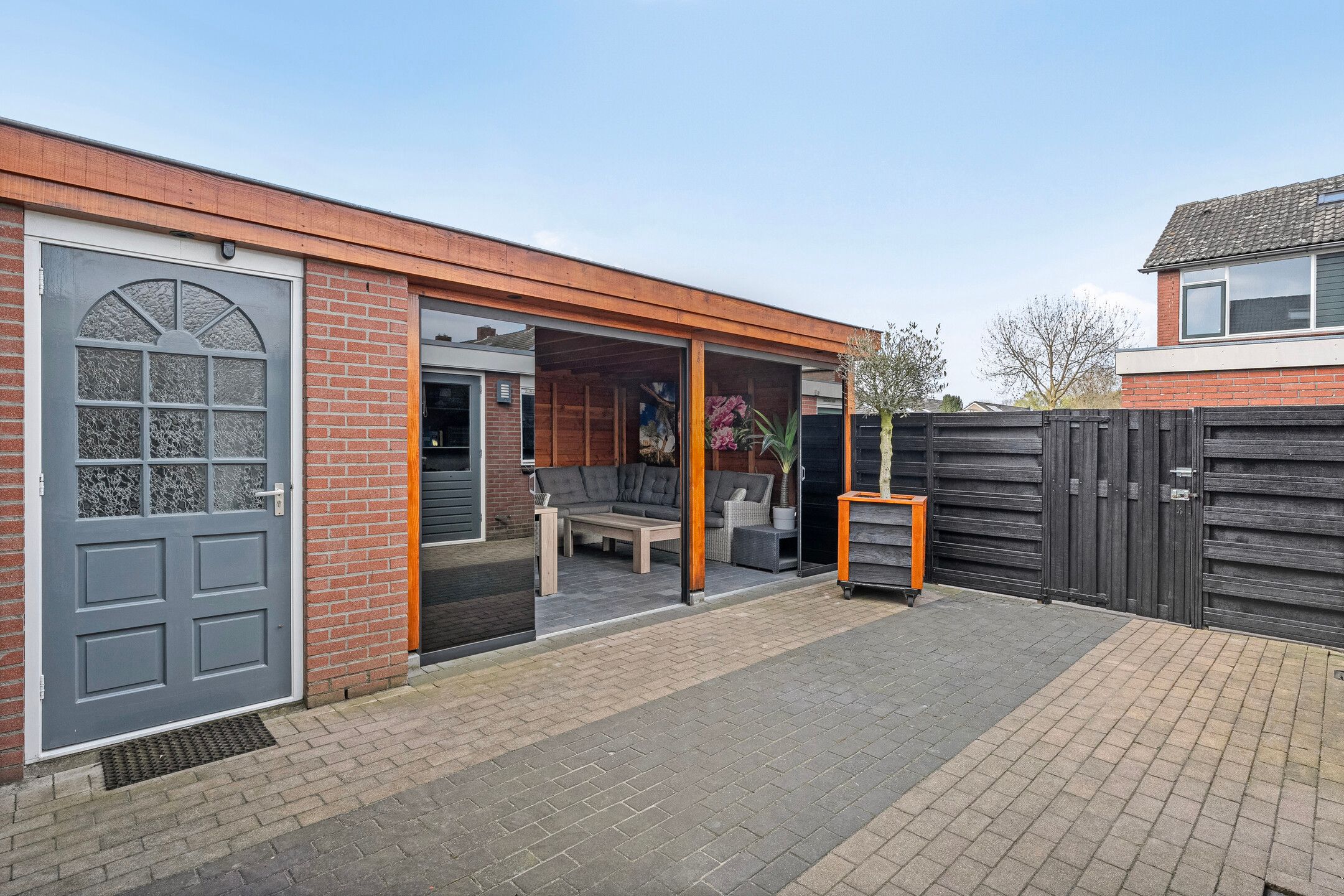 Photo 39 of Constantijnstraat 97