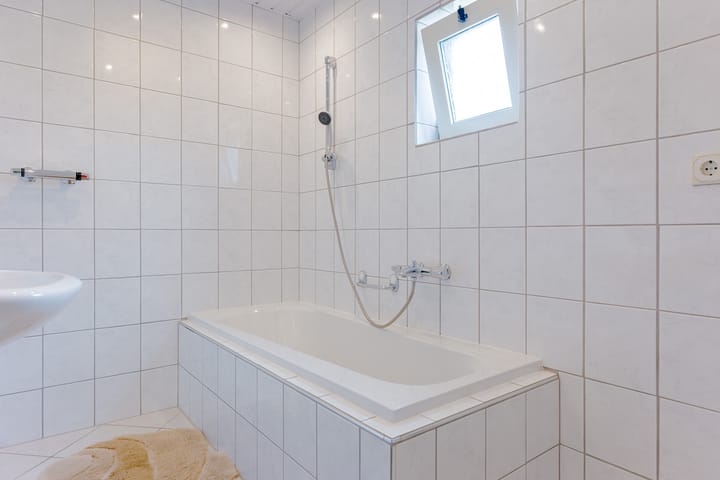 Photo 11 of Schurinkstraat 25