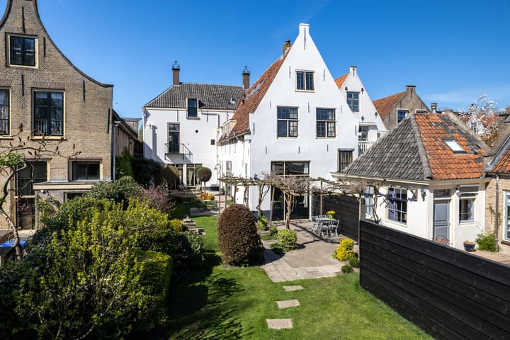 Foto 2 van Voorstraat 14