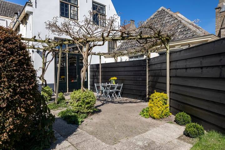 Foto 86 van Voorstraat 14