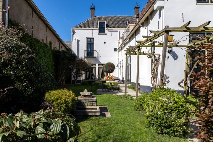 Foto 90 van Voorstraat 14