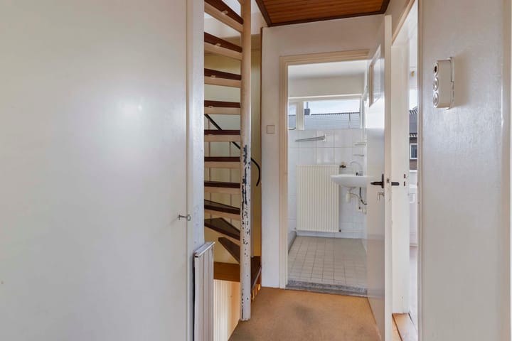 Foto 14 van Maanstraat 51