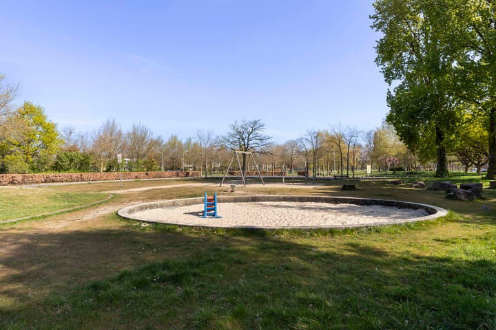 Foto 28 van Maanstraat 51