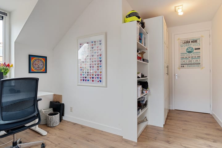 Foto 42 van Benthuizenstraat 53