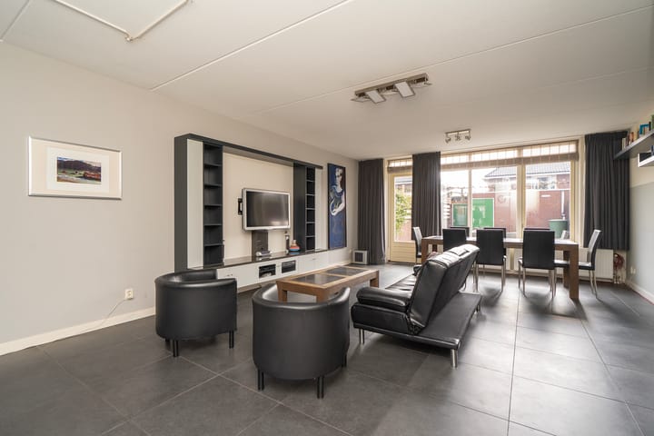 Foto 2 van Valkenswaardstraat 6