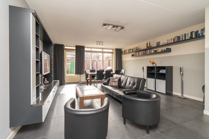 Foto 15 van Valkenswaardstraat 6