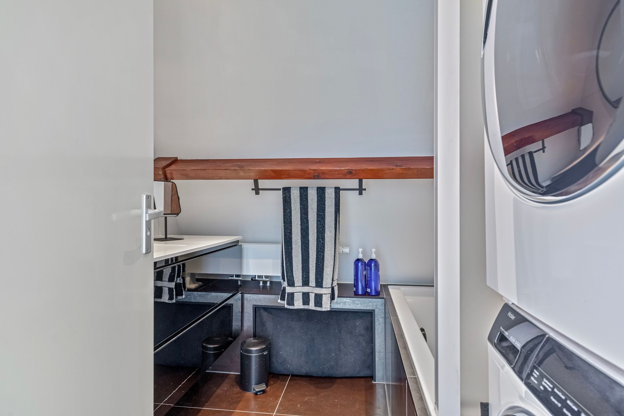 Foto 18 van Gravin Adélastraat 172