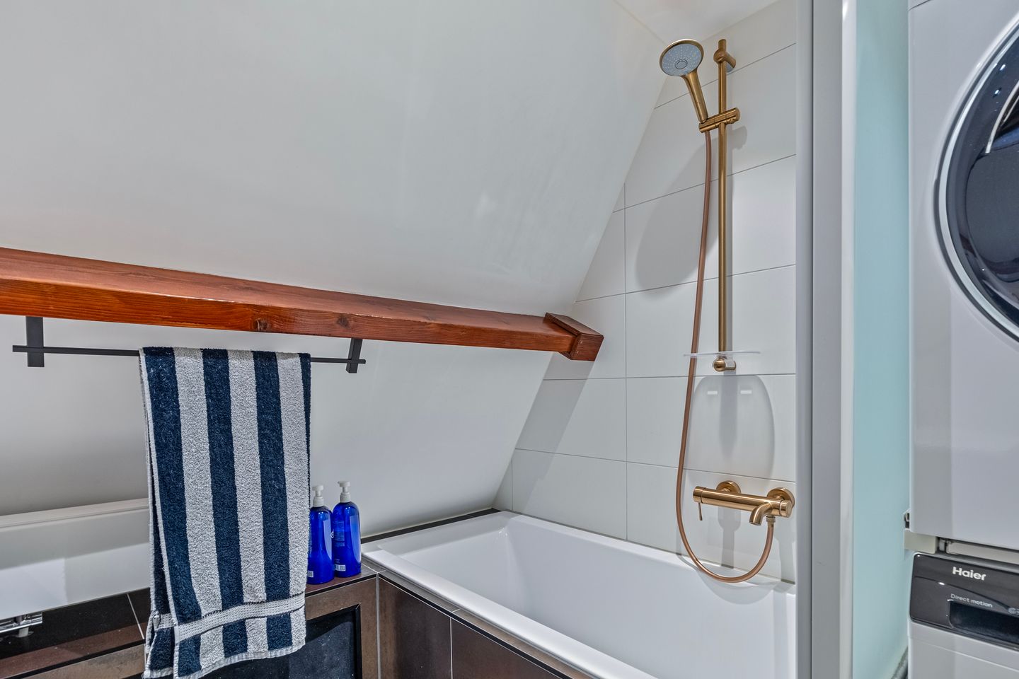 Foto 19 van Gravin Adélastraat 172