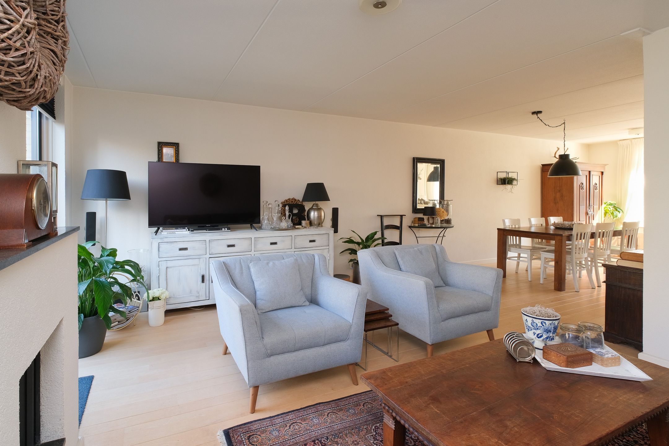 Photo 12 of De Strang 1-A