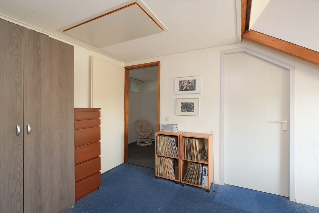 Photo 23 of De Strang 1-A