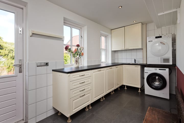 Photo 24 of Aalsmeerderdijk 217