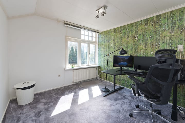 Photo 33 of Aalsmeerderdijk 217