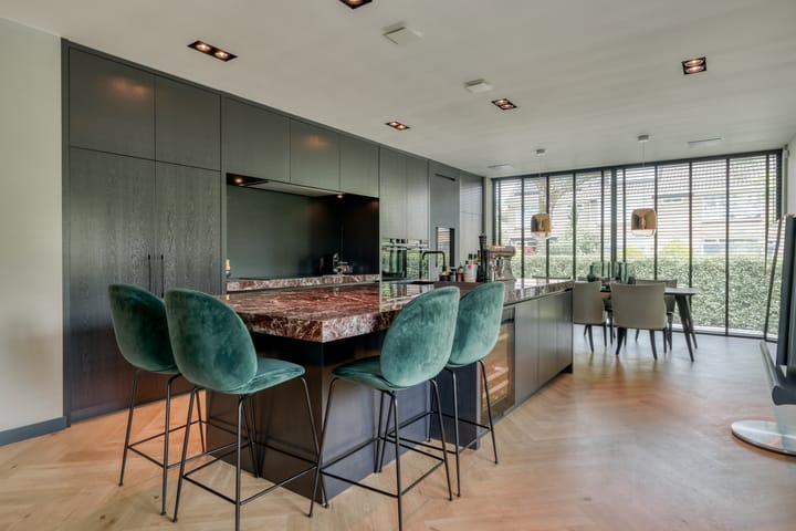 Foto 13 van Marelaan 57