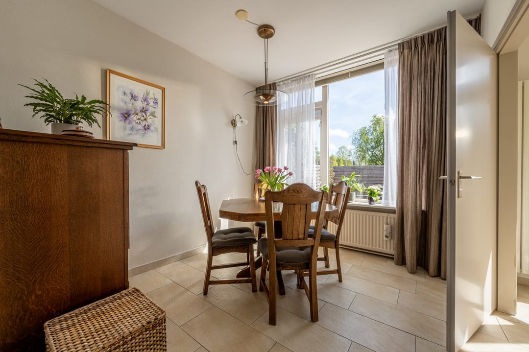 Foto 7 van Burg Henryplantsoen 2