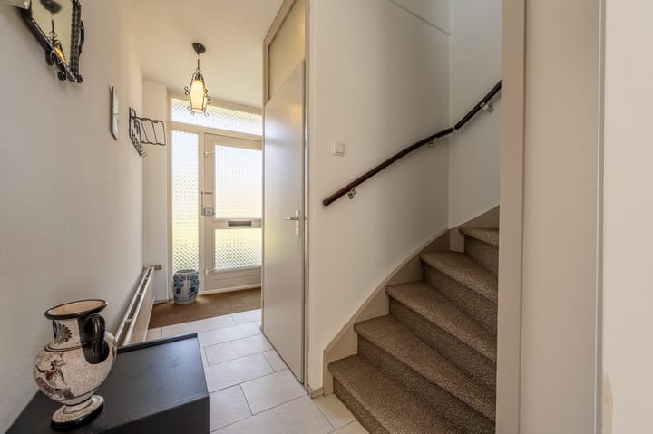 Foto 14 van Burg Henryplantsoen 2