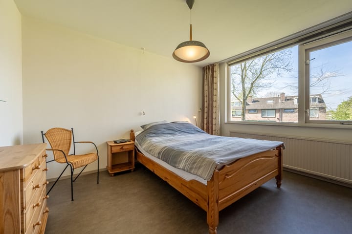 Foto 15 van Burg Henryplantsoen 2