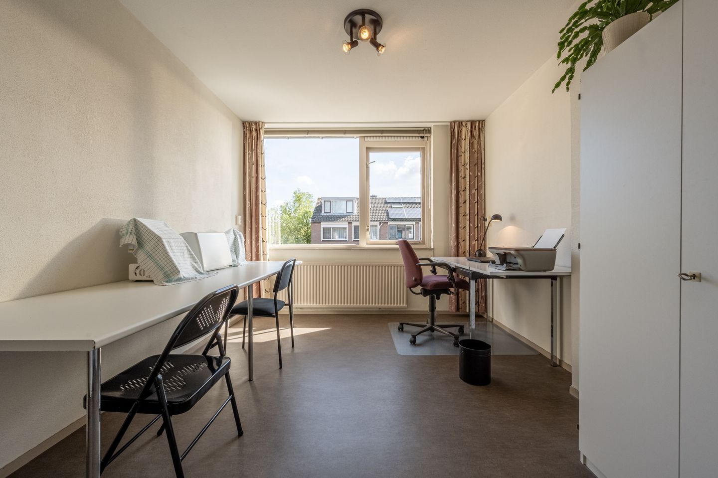 Foto 20 van Burg Henryplantsoen 2