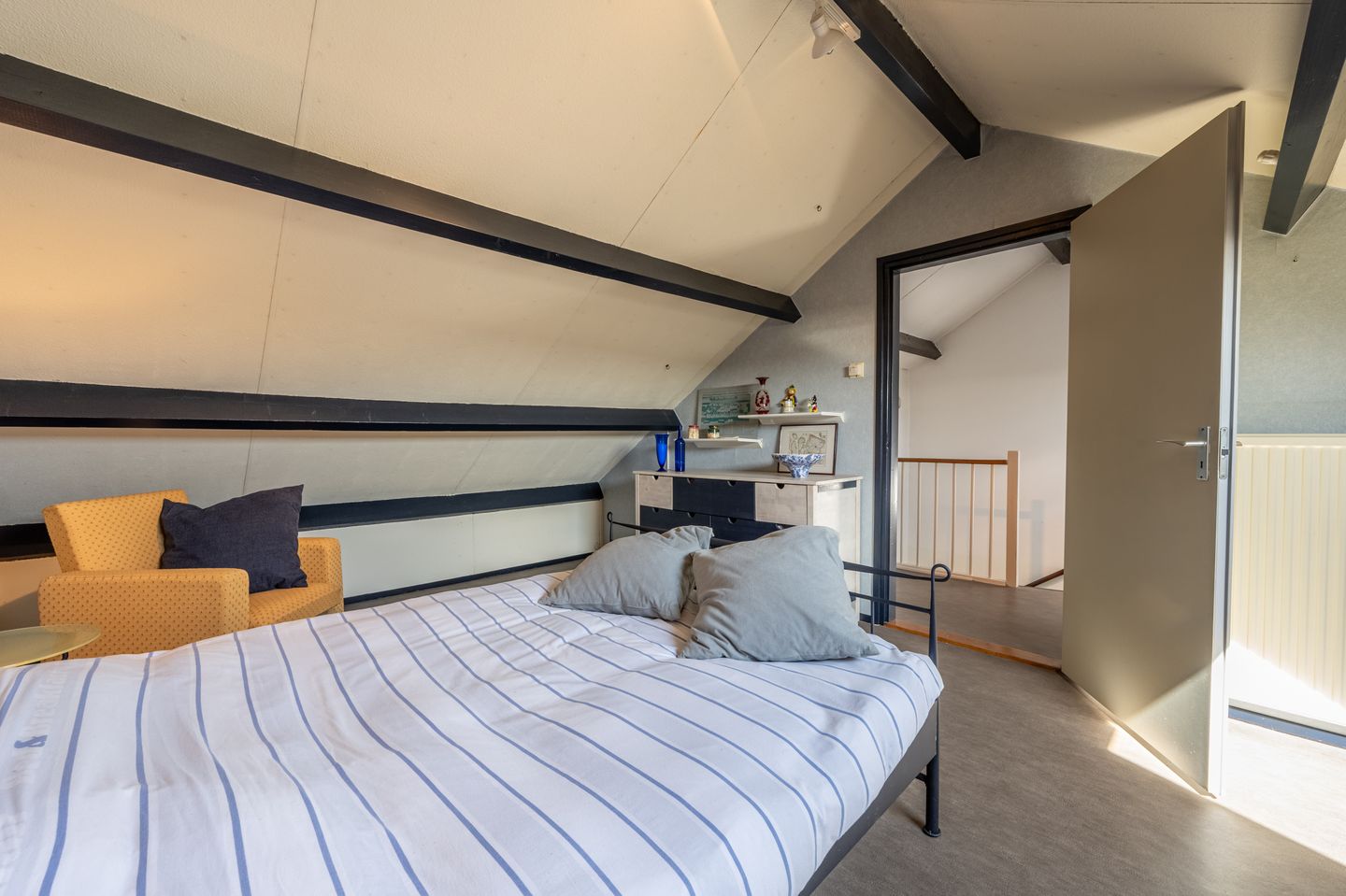 Foto 29 van Burg Henryplantsoen 2