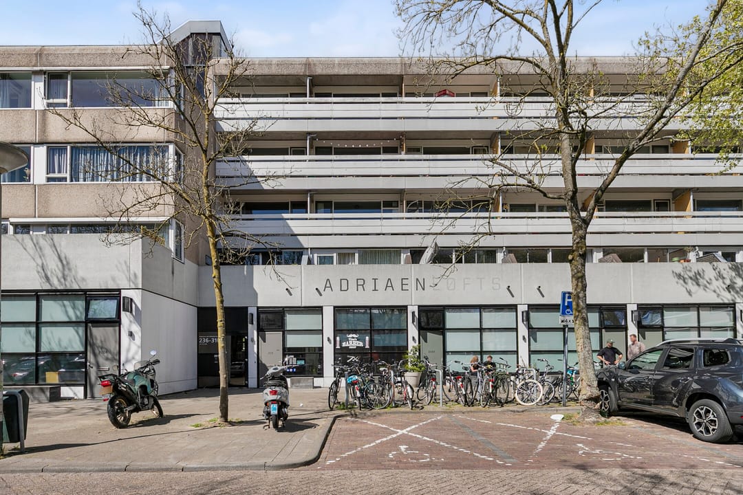 Foto 1 van Adriaan van Bergenstraat 270