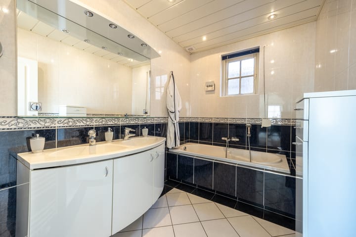 Foto 23 van Spoorlaan 116