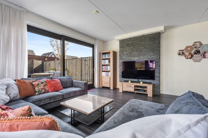 Foto 5 van Legionairshof 18