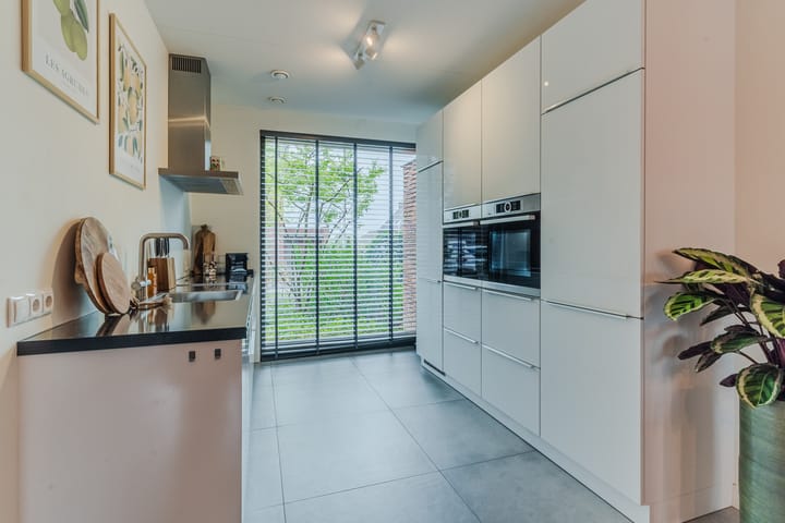 Foto 9 van Winkelakker 17