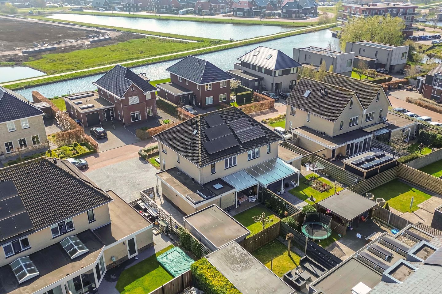 Foto 5 van Carbeel 14