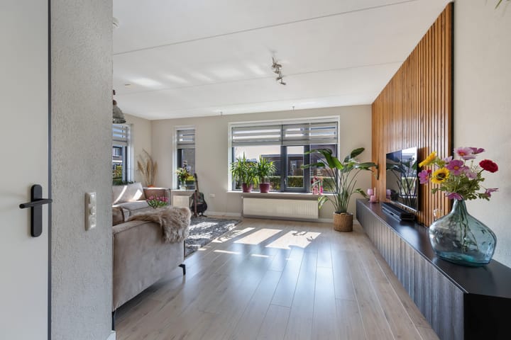 Foto 8 van Carbeel 14