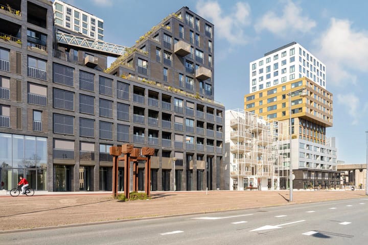 Foto 38 van Lutonhof 365