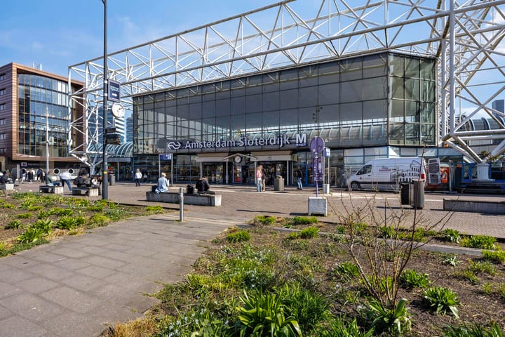 Foto 31 van Lutonhof 365