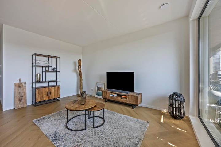 Foto 7 van Lutonhof 365