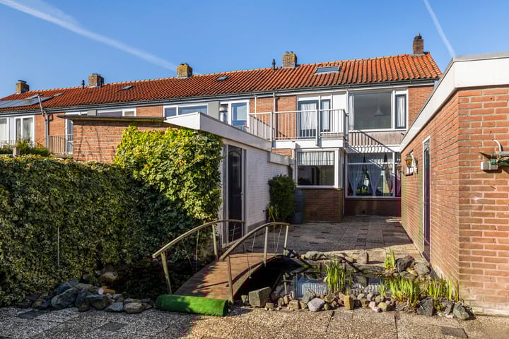 Foto 11 van De Ruyterstraat 56