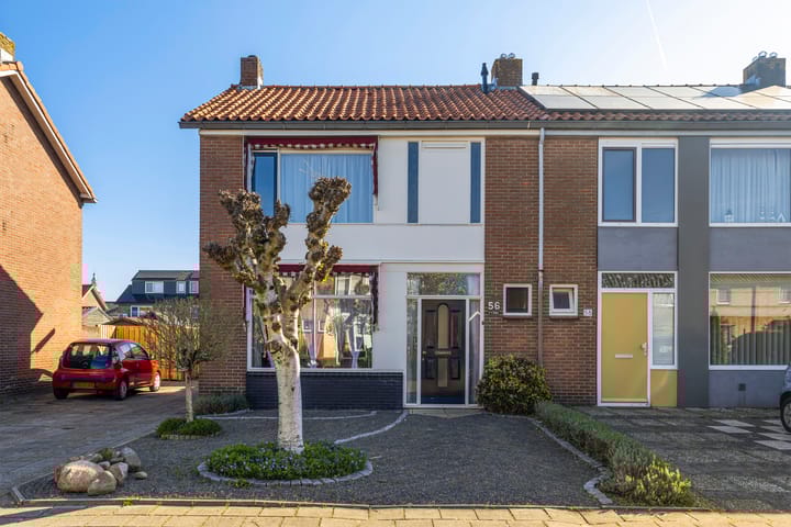 Foto 25 van De Ruyterstraat 56