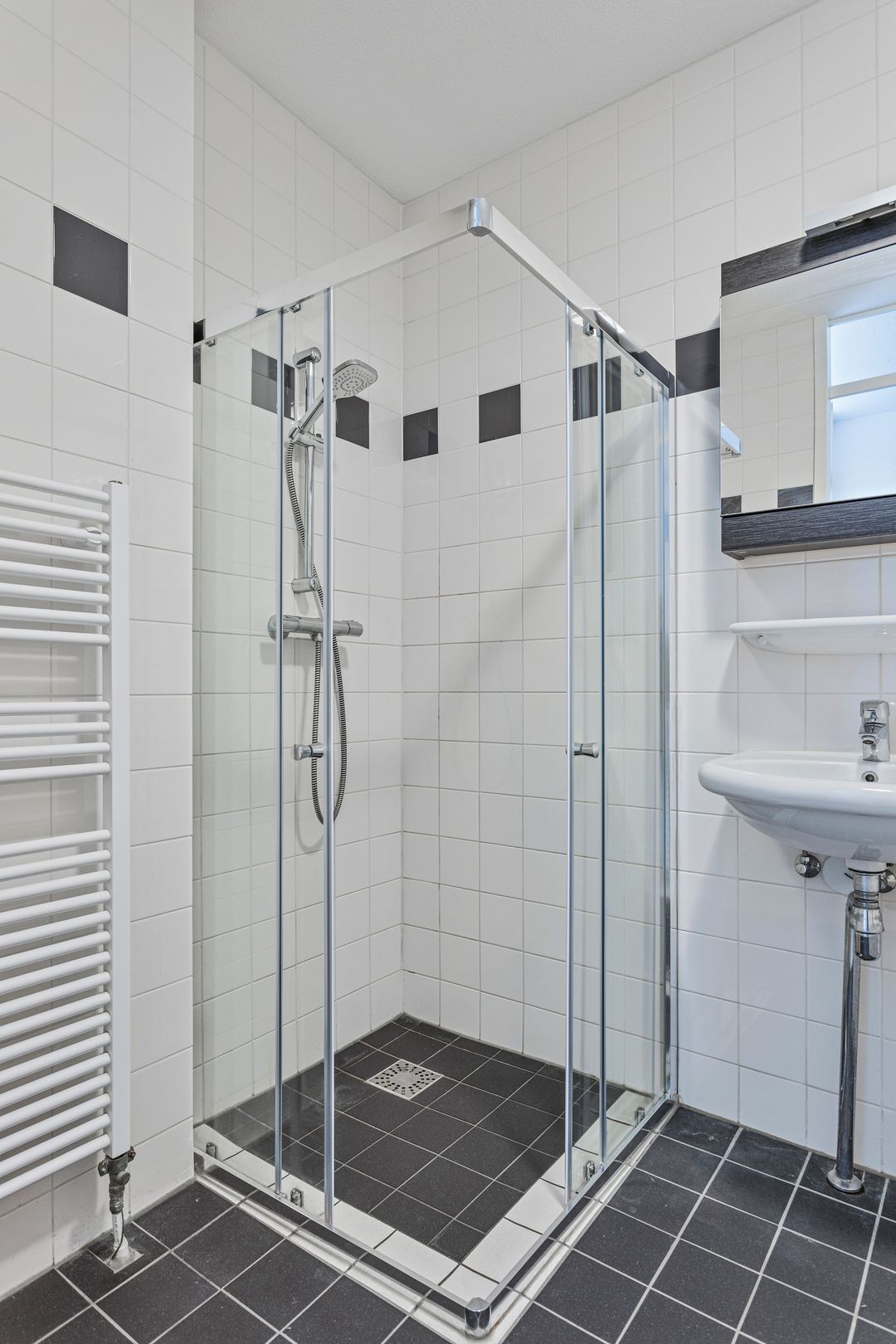 Photo 17 of Grahamstraat 433