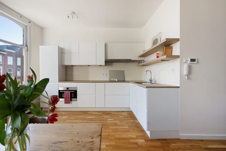 Photo 6 of Burgemeester Meineszlaan 88-A