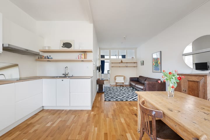 Photo 9 of Burgemeester Meineszlaan 88-A