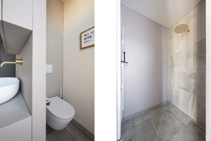 Photo 27 of Burgemeester Meineszlaan 88-A