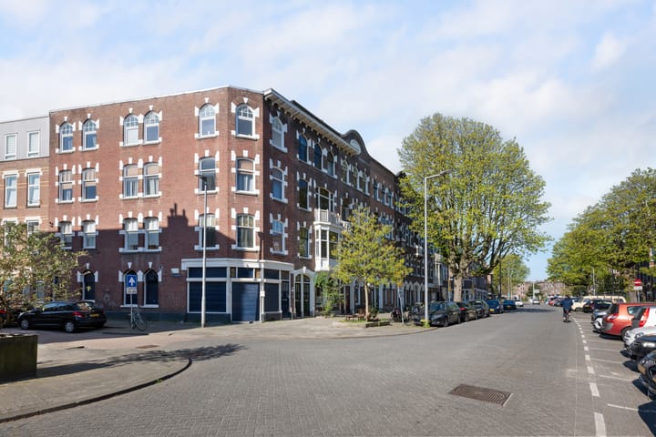 Photo 34 of Burgemeester Meineszlaan 88-A