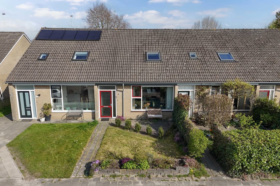 Foto 46 van D.S. Bangmastrjitte 62