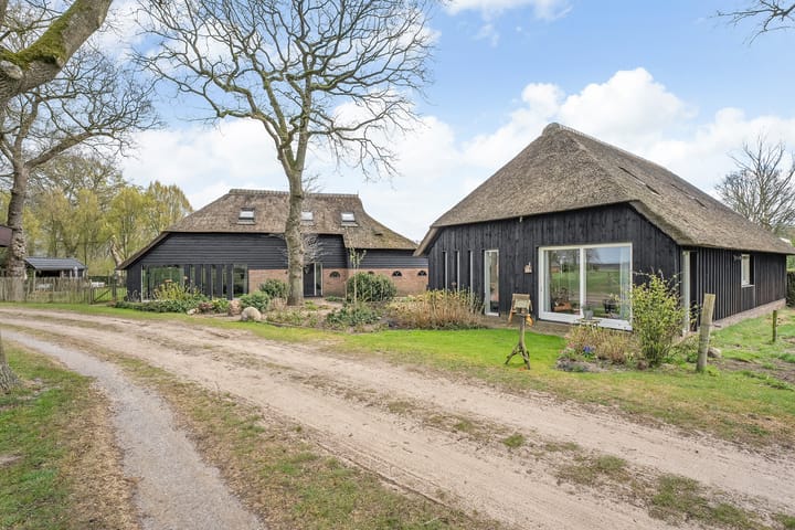 Photo 79 of de Woerthe 4