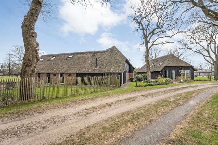 Photo 81 of de Woerthe 4