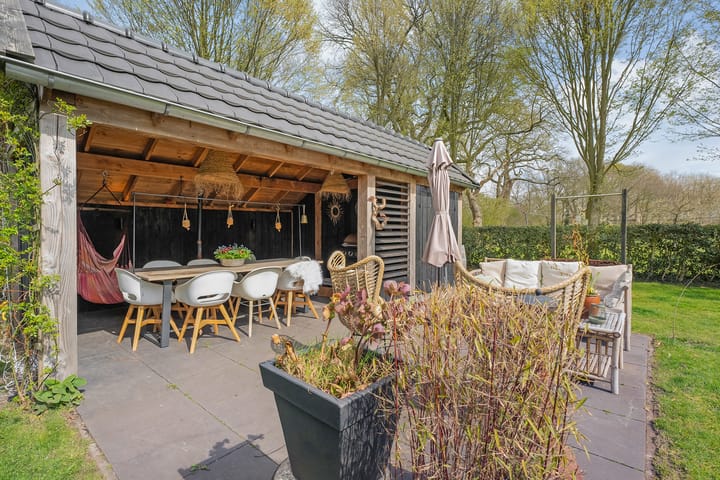 Photo 84 of de Woerthe 4