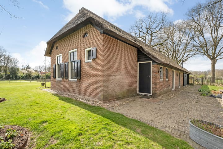 Photo 87 of de Woerthe 4