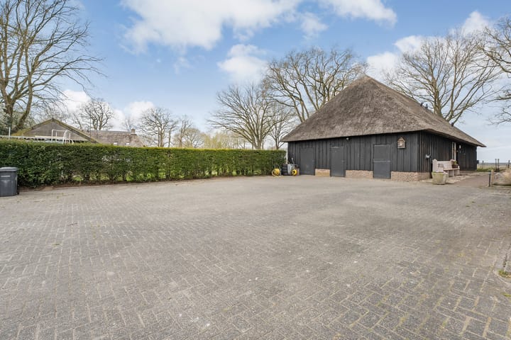 Photo 98 of de Woerthe 4