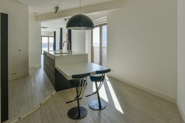 Foto 5 van IJdok 101